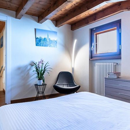 Iseo Lake Villa Con Vista Lago E Piscina Costa Volpino Bagian luar foto
