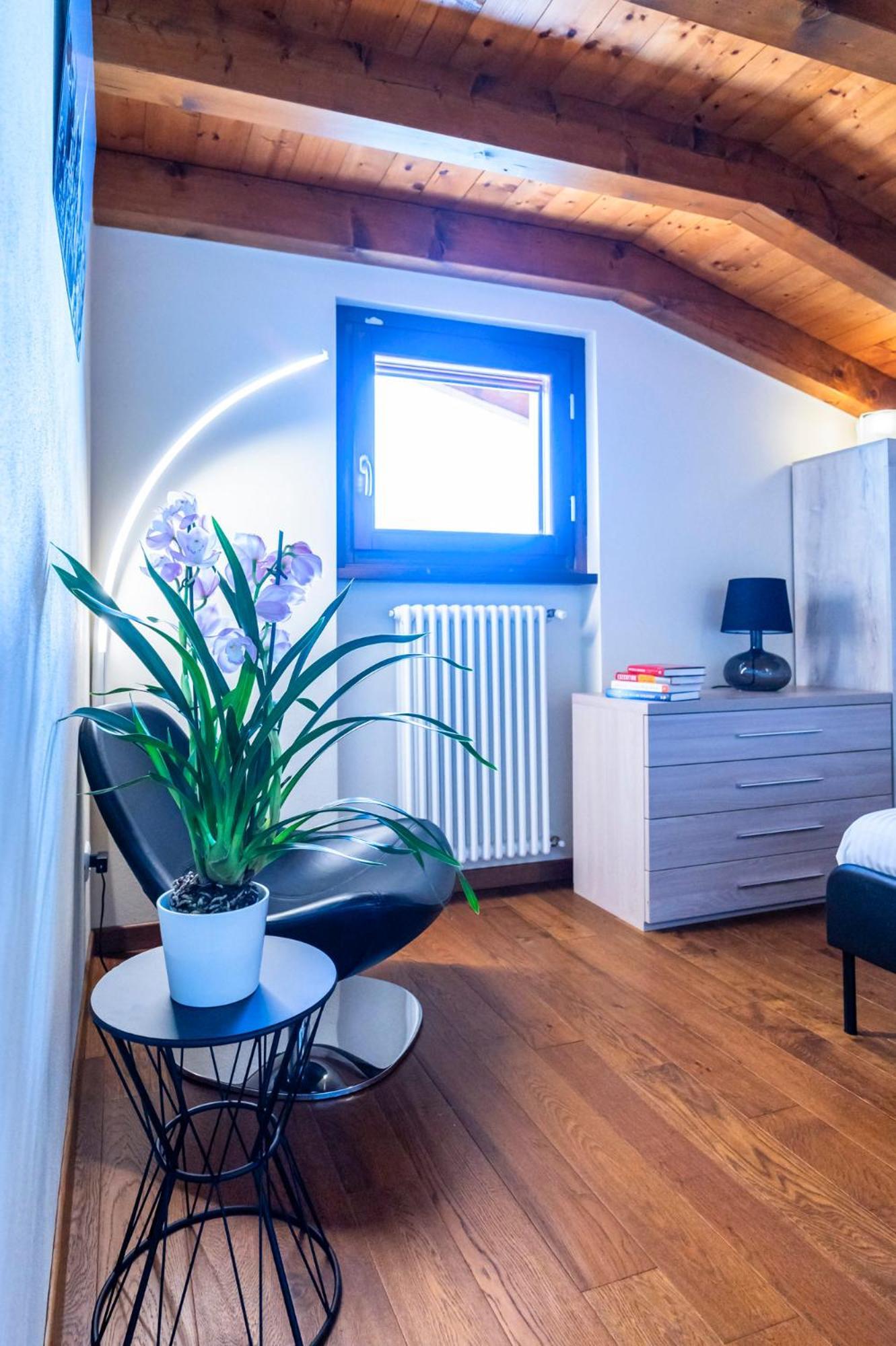 Iseo Lake Villa Con Vista Lago E Piscina Costa Volpino Bagian luar foto
