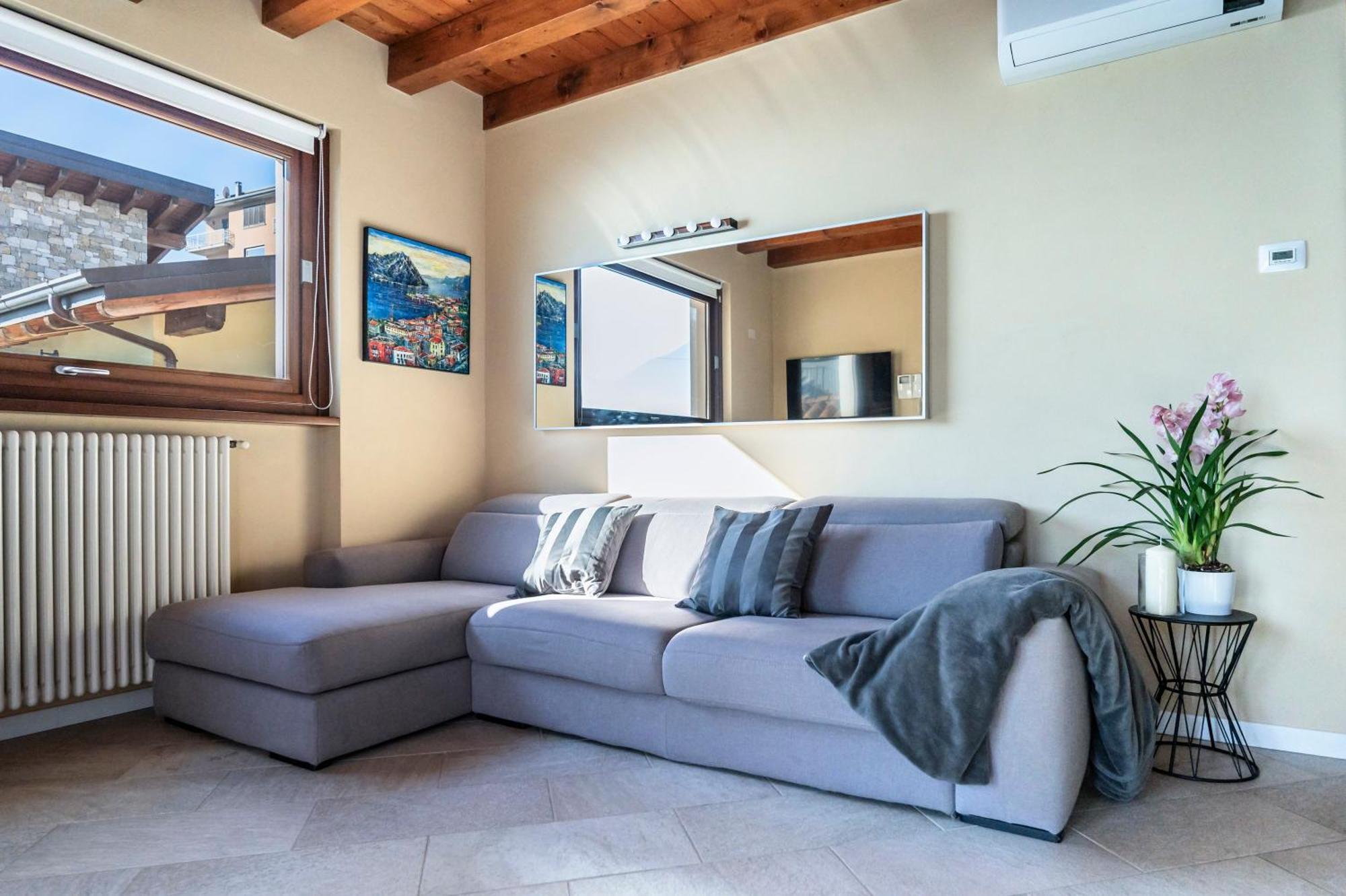 Iseo Lake Villa Con Vista Lago E Piscina Costa Volpino Bagian luar foto